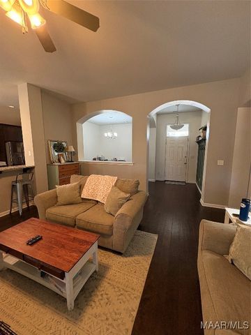 9151 Crescent Lodge Circle, Pike Road, AL 36064