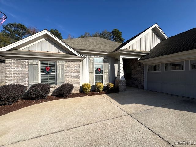 9151 Crescent Lodge Circle, Pike Road, AL 36064