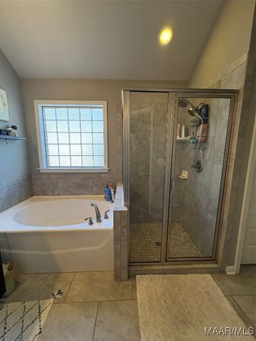 9151 Crescent Lodge Circle, Pike Road, AL 36064