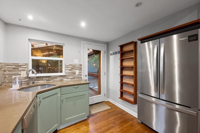 5802 Chesterfield Ave, Austin, TX 78752
