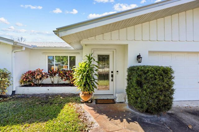 1346 NW Pine Lake Drive, Stuart, FL 34994