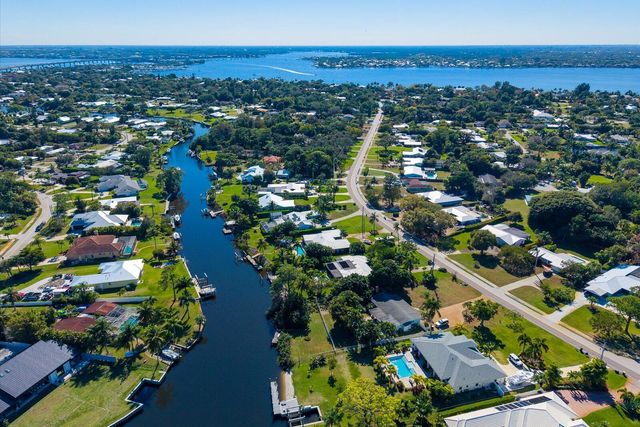 1346 NW Pine Lake Drive, Stuart, FL 34994