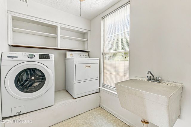 4575 OAK BAY Drive W, Jacksonville, FL 32277