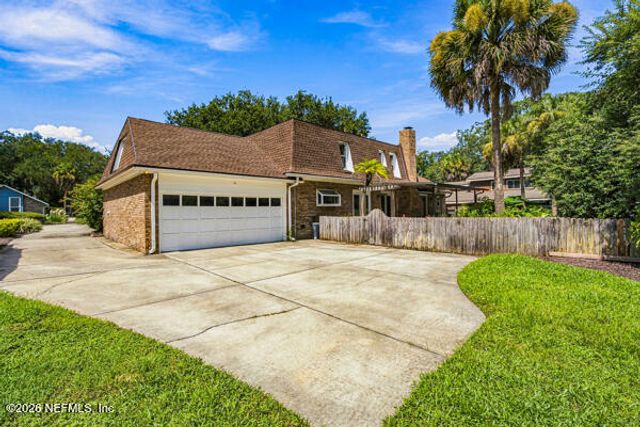 4575 OAK BAY Drive W, Jacksonville, FL 32277