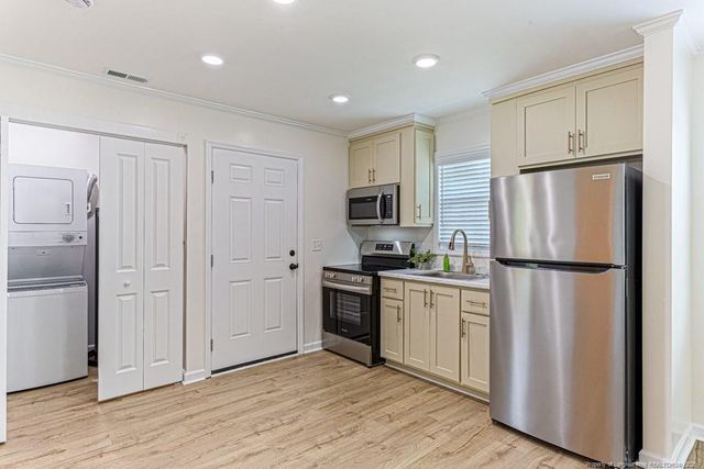 1075 Pine Street A, Pembroke, NC 28372