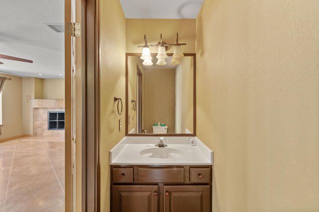 3634 Windhill LOOP, Round Rock, TX 78681