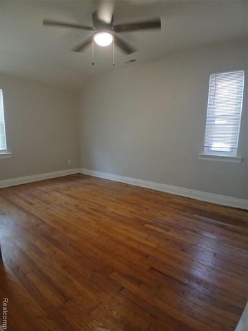 17181 Ohio Street, Detroit, MI 48221