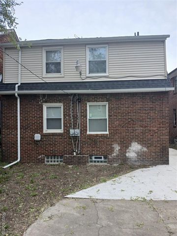 17181 Ohio Street, Detroit, MI 48221