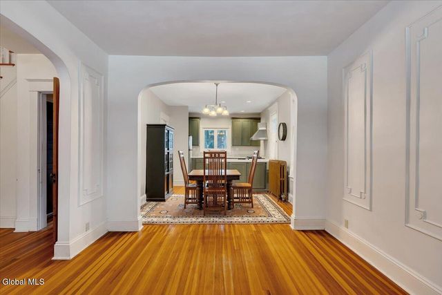 86 Grove Avenue, Albany, NY 12208