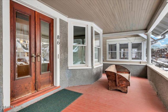 86 Grove Avenue, Albany, NY 12208