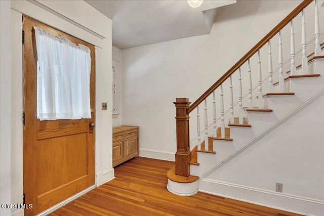 86 Grove Avenue, Albany, NY 12208