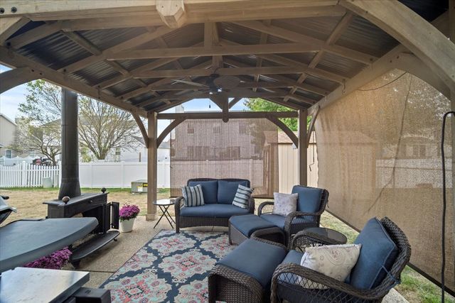 3509 Ballyford Drive, Bloomington, IL 61704