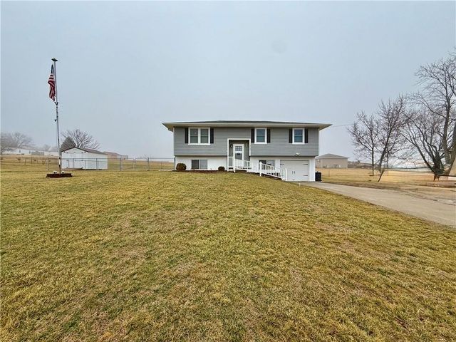 717 E south Avenue, Maryville, MO 64468