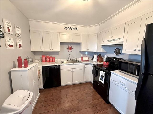 717 E south Avenue, Maryville, MO 64468