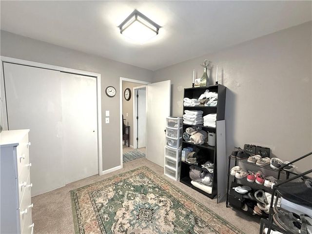 717 E south Avenue, Maryville, MO 64468