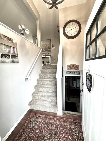 717 E south Avenue, Maryville, MO 64468