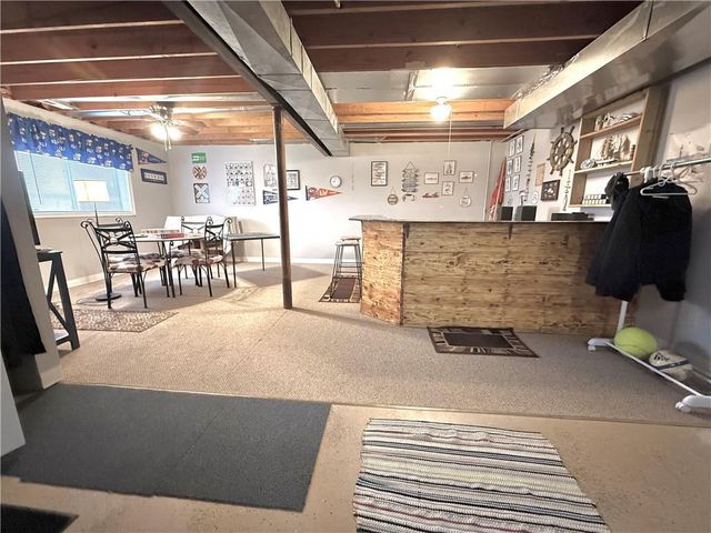 717 E south Avenue, Maryville, MO 64468