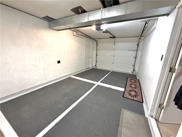 717 E south Avenue, Maryville, MO 64468