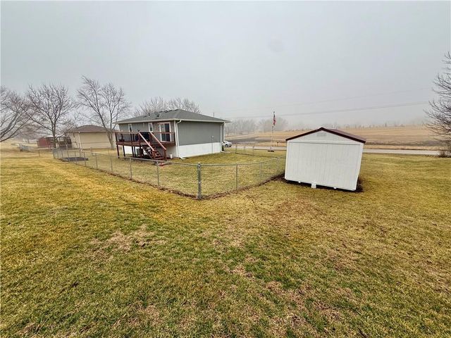 717 E south Avenue, Maryville, MO 64468