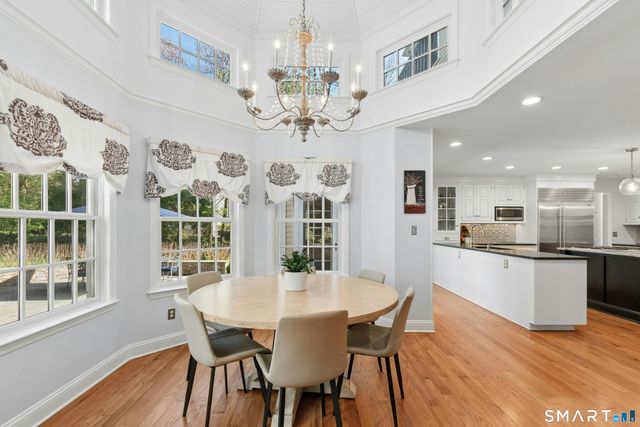 39 Leeuwarden Road, Darien, CT 06820