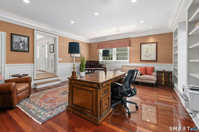 39 Leeuwarden Road, Darien, CT 06820