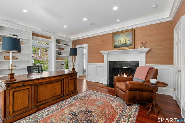 39 Leeuwarden Road, Darien, CT 06820