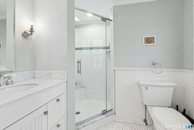 39 Leeuwarden Road, Darien, CT 06820