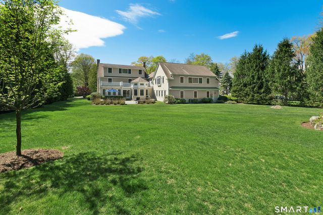 39 Leeuwarden Road, Darien, CT 06820