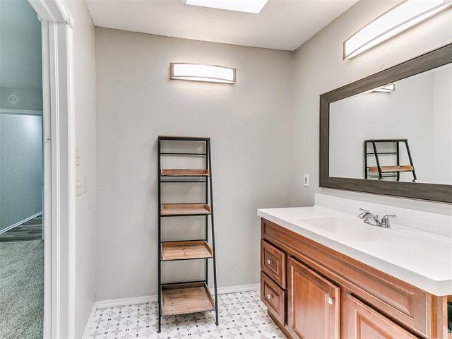 2901 Allens Trail, Edmond, OK 73012