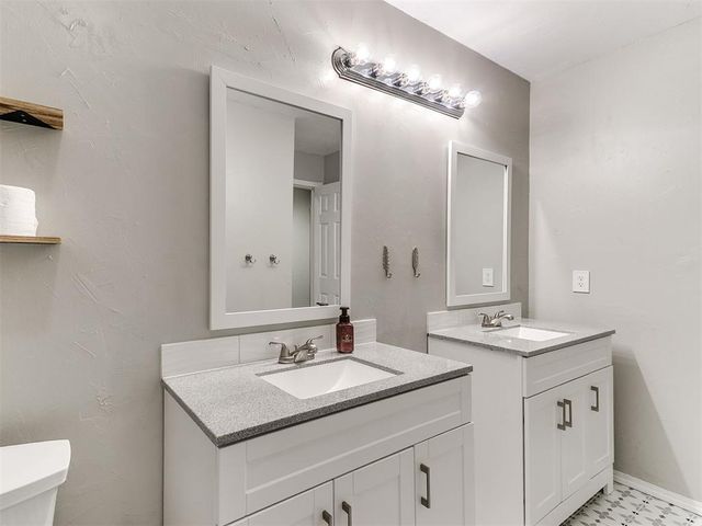 2901 Allens Trail, Edmond, OK 73012