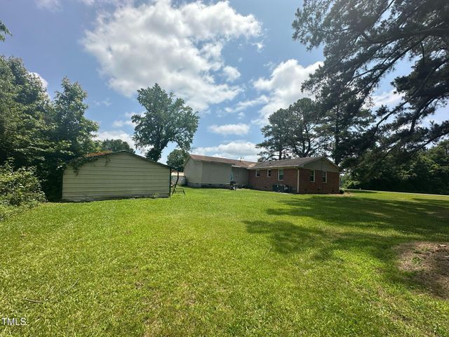 625 Revell Road, Selma, NC 27576