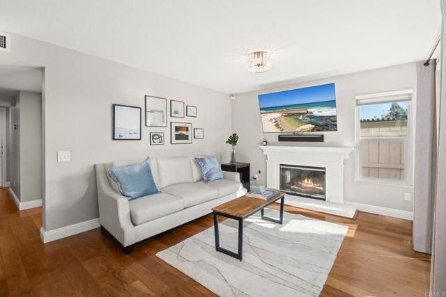 13820 Royal Dornoch Sq, San Diego, CA 92128