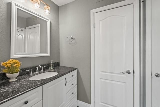 13820 Royal Dornoch Sq, San Diego, CA 92128