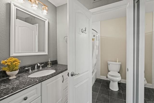 13820 Royal Dornoch Sq, San Diego, CA 92128