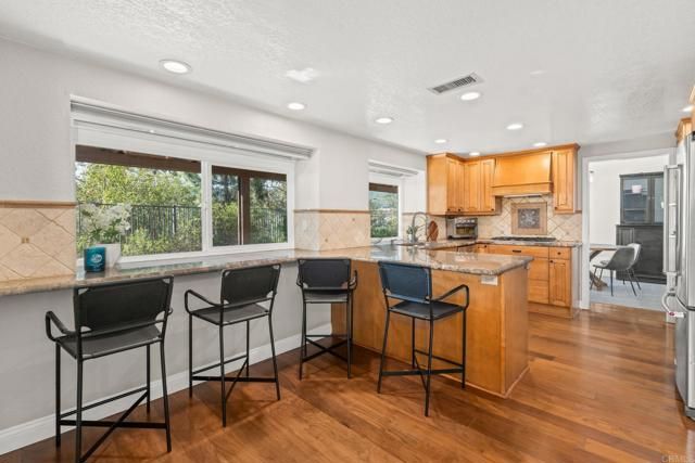 13820 Royal Dornoch Sq, San Diego, CA 92128