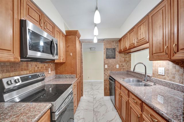 777 S Federal Hwy RP-217, Pompano Beach, FL 33062