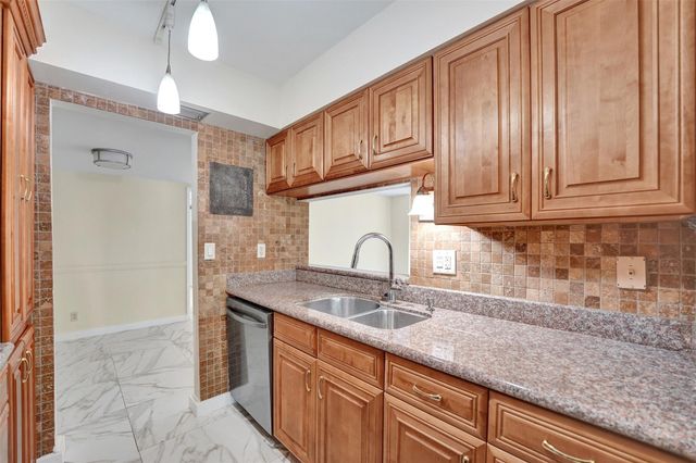 777 S Federal Hwy RP-217, Pompano Beach, FL 33062