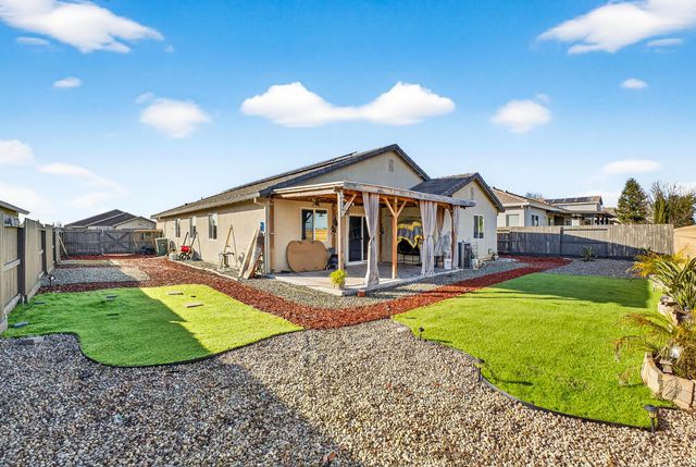 3601 Morning Glory St, Plumas Lake, CA 95961