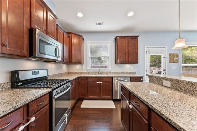 432 Spring View Drive, Woodstock, GA 30188