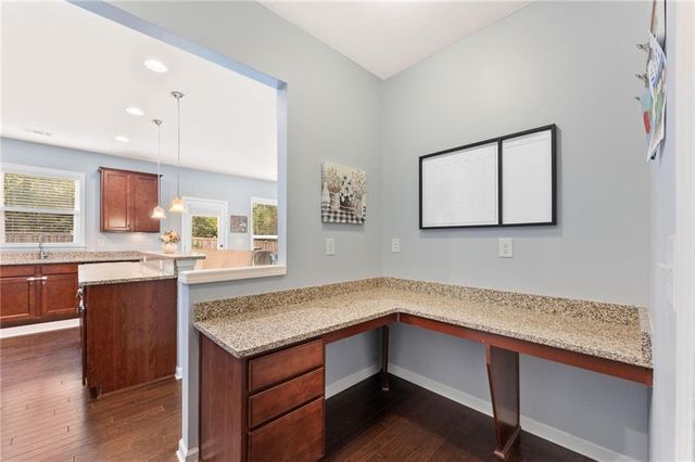 432 Spring View Drive, Woodstock, GA 30188