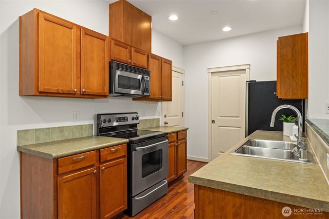 2339 NE Natalie Way, Issaquah, WA 98029