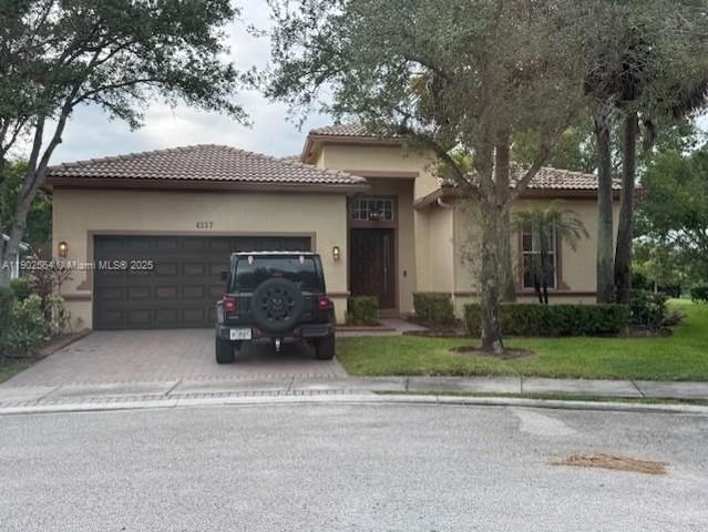 4337 Laurel Pl, Weston, FL 33332