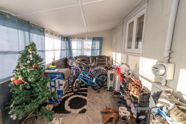 62 Hillcrest Avenue, Edison, NJ 08817