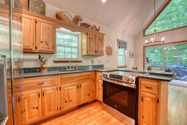 3333 Ellington Road, Hayesville, NC 28904