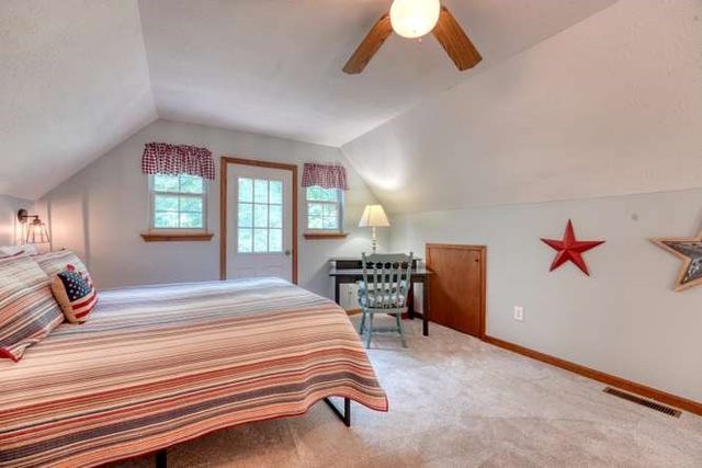 3333 Ellington Road, Hayesville, NC 28904