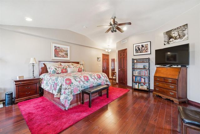 824 Annie Court, Norman, OK 73069