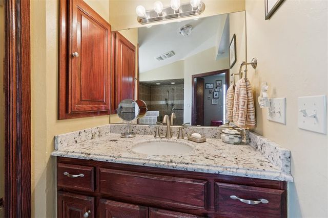 824 Annie Court, Norman, OK 73069