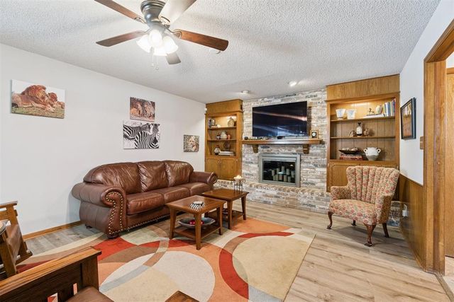 824 Annie Court, Norman, OK 73069