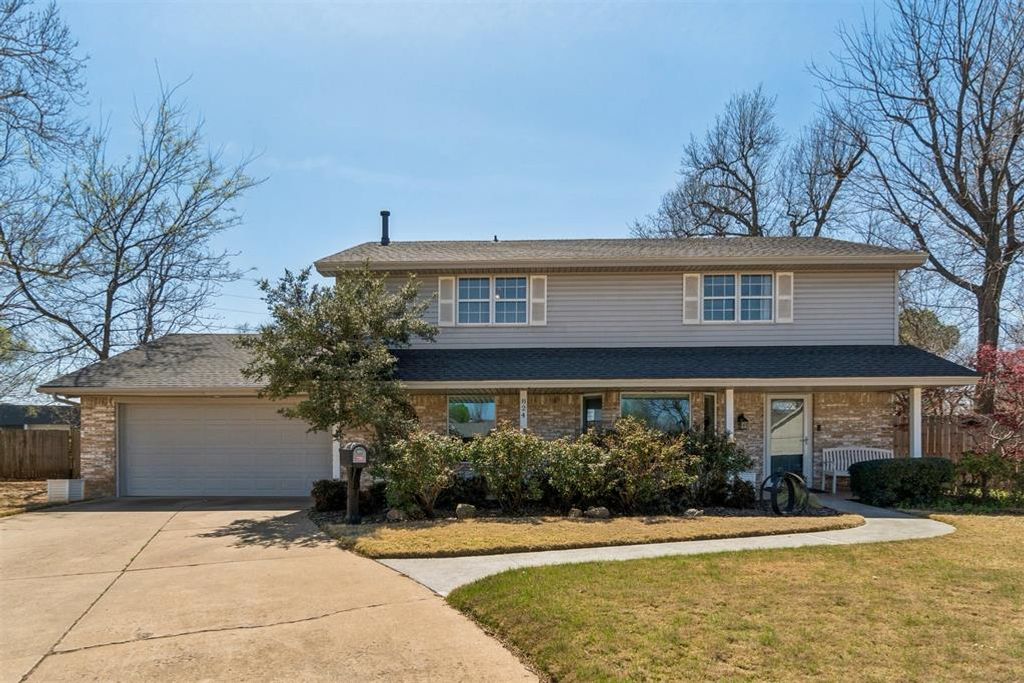 824 Annie Court, Norman, OK 73069