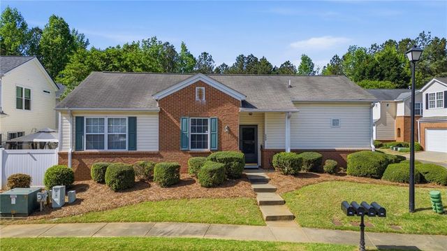 500 Windcroft Circle NW, Acworth, GA 30101